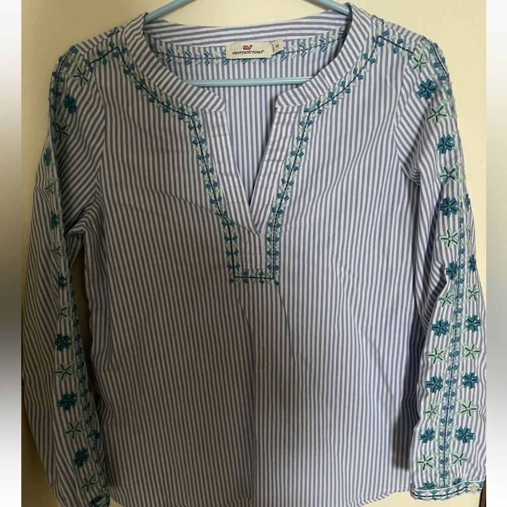 Vineyard Vines Womens XS Floral Embroidered Striped V Neck Long Sleeve Top